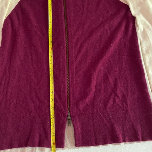 NEIMAN MARCUS COLOR-BLOCK CASHMERE SWEATER - Picture 2 of 9